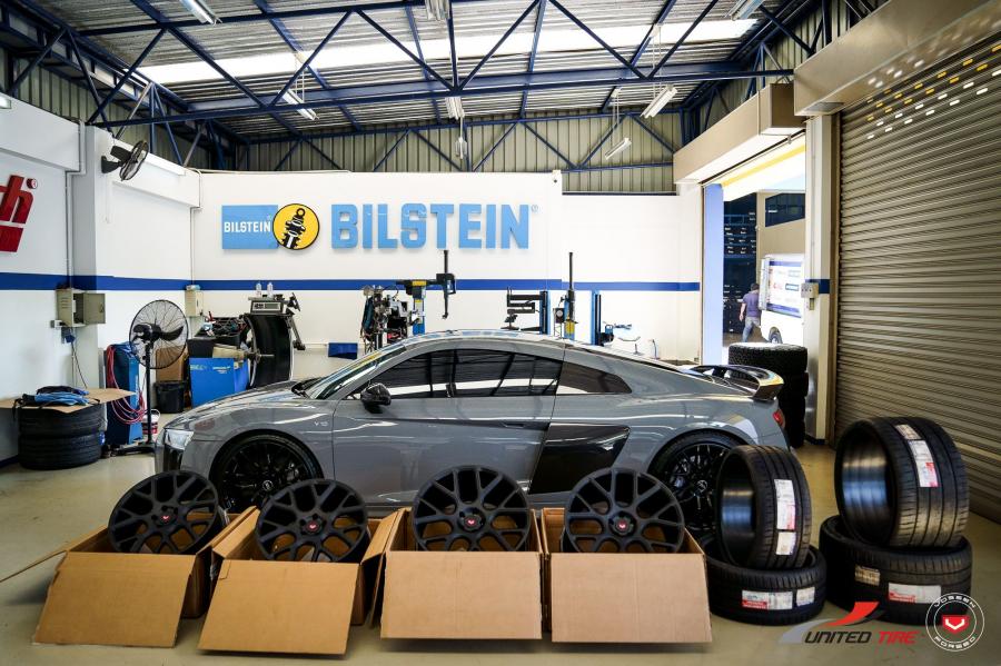 Детали создания Audi R8 V10 on Vossen Wheels (CG-205) 2019 года  (фото 15 из 17)